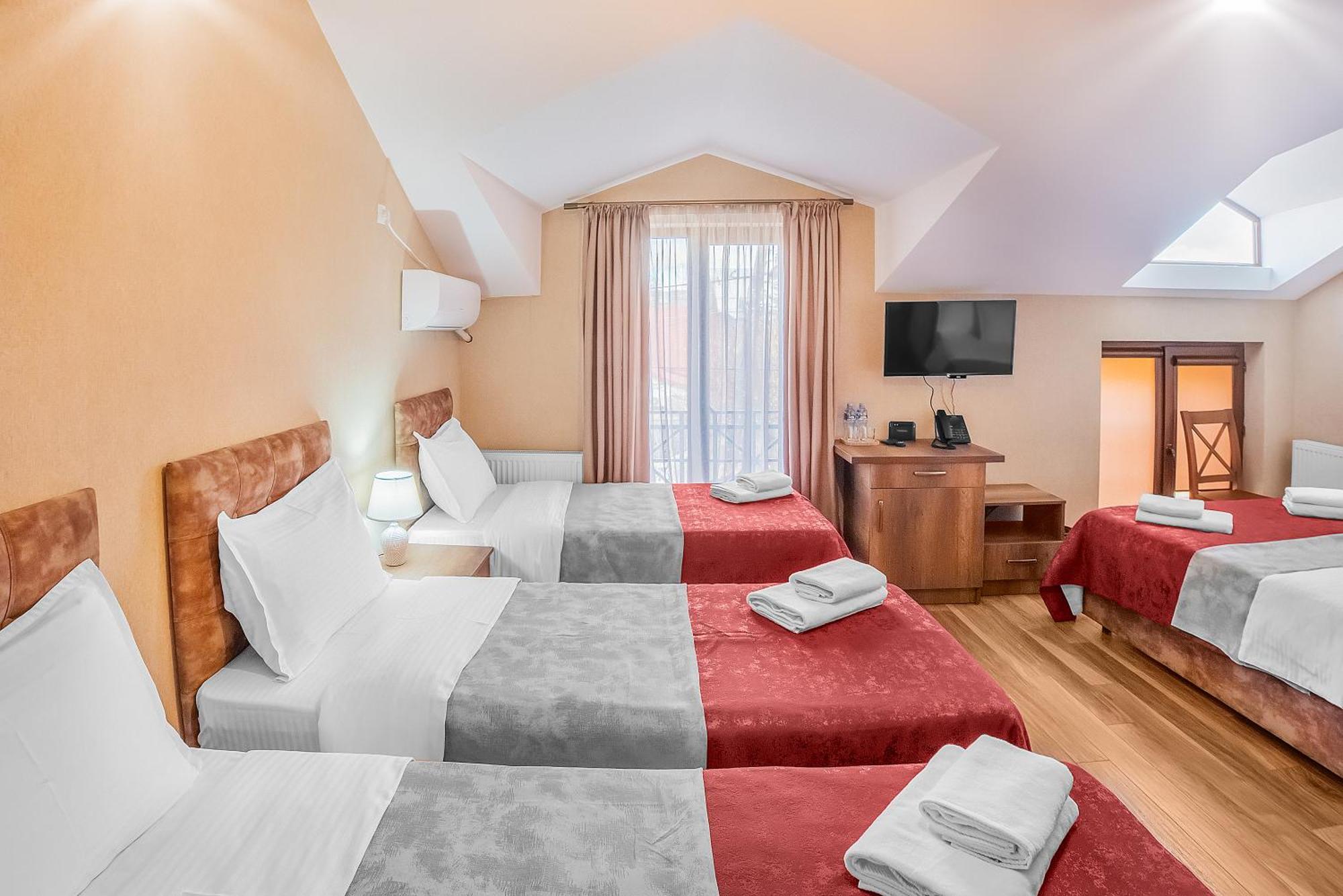 Hotel Dzvel Ubanshi Gori Esterno foto