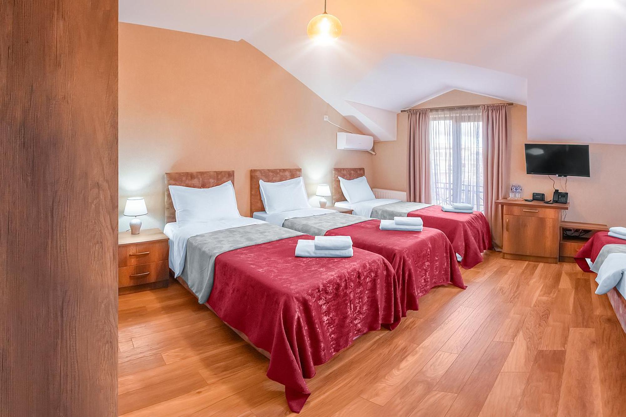 Hotel Dzvel Ubanshi Gori Esterno foto